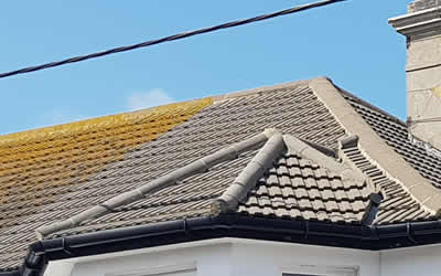 roof cleaning East Grinstead
